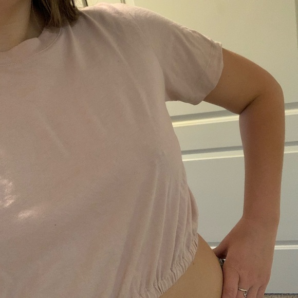 Vici Dolls Wilfred pink cropped tee - Picture 3 of 3